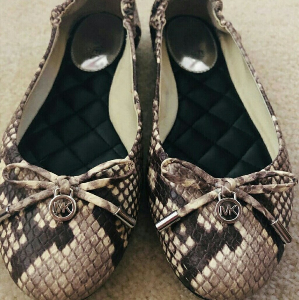 Michael kors snake skin flats sexy!